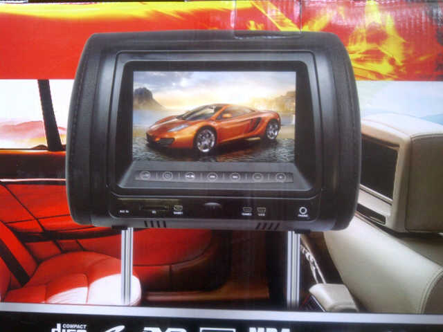 tv mobil model headrest tv/dvd/game/usb/slot memory merk Tanaka 705DVD